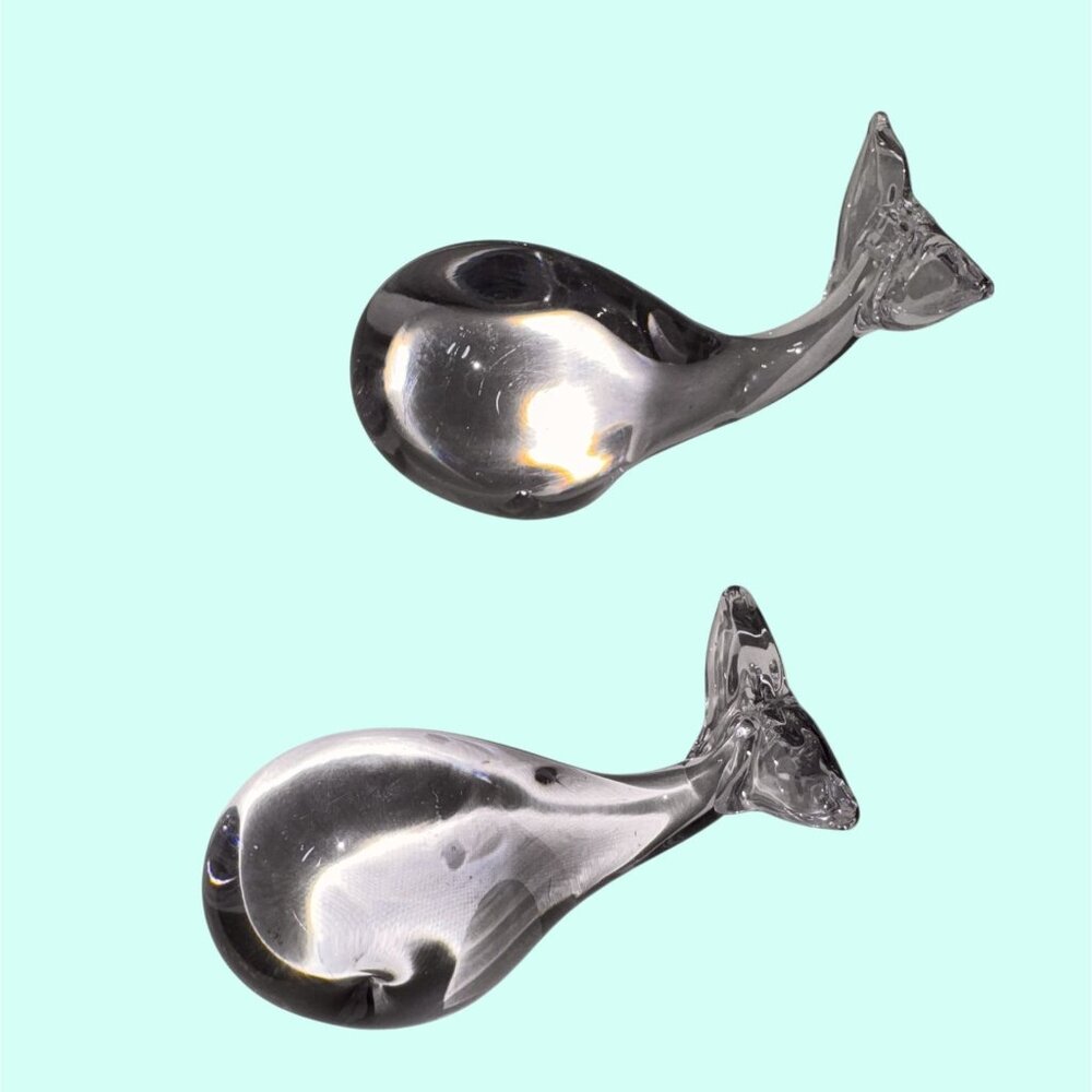 2 Lindstrom Sweden Glass Whale Figurines Paperweight 6" 4" - Picture 2 of 7